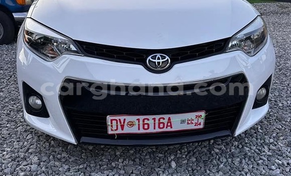 Buy Used Toyota Corolla White Car in Accra in Greater Accra