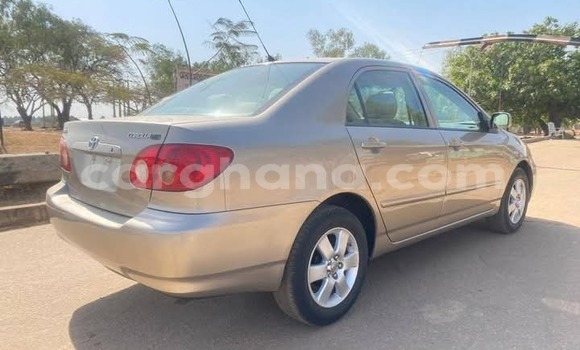 Ra Àlòkù Toyota Corolla Silver Ọkọ̀ in Sekondi ni Oorun