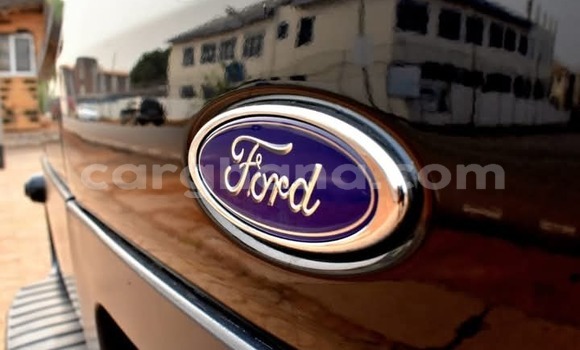 Ra Àlòkù Ford Telstar Black Ọkọ̀ in Sekondi ni Oorun Ra Àlòkù Ford Telstar Black Ọkọ̀ in Sekondi ni Oorun