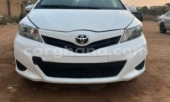 Sayi Na hannu Toyota Yaris White Mota in Sekondi–Takoradi Metropolitan a Yamma