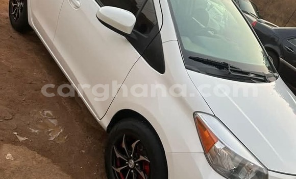 Ra Àlòkù Toyota Yaris funfun Ọkọ̀ in Sekondi–Takoradi Metropolitan ni Oorun Ra Àlòkù Toyota Yaris funfun Ọkọ̀ in Sekondi–Takoradi Metropolitan ni Oorun