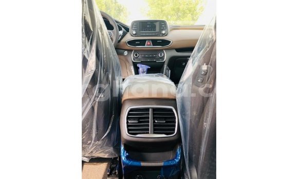 Buy Import Hyundai Santa Fe Green Car in Import - Dubai in Ashanti Buy Import Hyundai Santa Fe Green Car in Import - Dubai in Ashanti