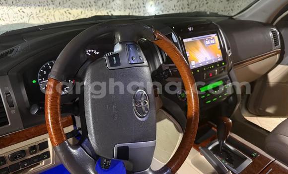 Buy Used Toyota Land Cruiser White Car in Accra in Greater Accra Buy Used Toyota Land Cruiser White Car in Accra in Greater Accra