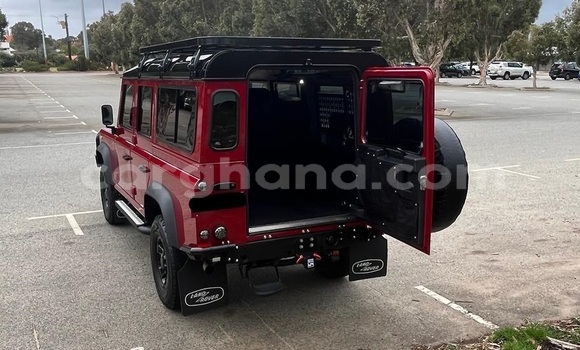 Buy Used Land Rover Defender Red Car in Accra in Greater Accra Buy Used Land Rover Defender Red Car in Accra in Greater Accra