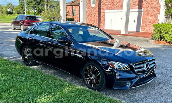 Buy Used Mercedes-Benz E-Classe Blue Car in Abura in Central Buy Used Mercedes-Benz E-Classe Blue Car in Abura in Central