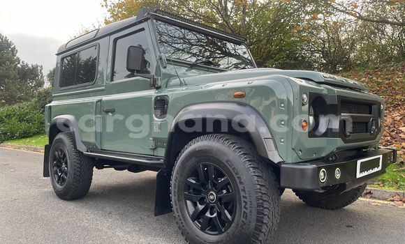 Ra Àlòkù Land Rover Defender Alawọ ewe Ọkọ̀ in Accra ni Greater Accra Ra Àlòkù Land Rover Defender Alawọ ewe Ọkọ̀ in Accra ni Greater Accra