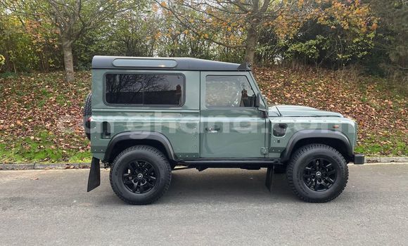 Ra Àlòkù Land Rover Defender Alawọ ewe Ọkọ̀ in Accra ni Greater Accra Ra Àlòkù Land Rover Defender Alawọ ewe Ọkọ̀ in Accra ni Greater Accra