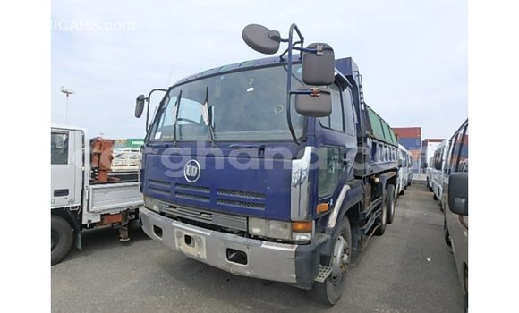 Sayi Imported Nissan Evalia Blue Babbar mota in Import - Dubai a Ashanti Sayi Imported Nissan Evalia Blue Babbar mota in Import - Dubai a Ashanti