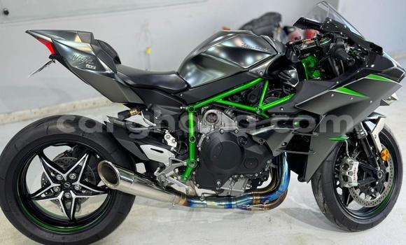 Sayi Na hannu Kawasaki Ninja Black Motsi in Accra a Greater Accra