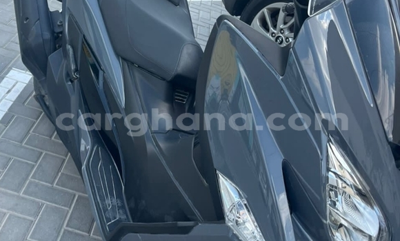 Buy Used Suzuki Burgman Beige Bike in Accra in Greater Accra