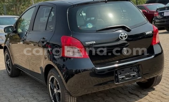 Sayi Na hannu Toyota Yaris Black Mota in Takoradi a Yamma Sayi Na hannu Toyota Yaris Black Mota in Takoradi a Yamma