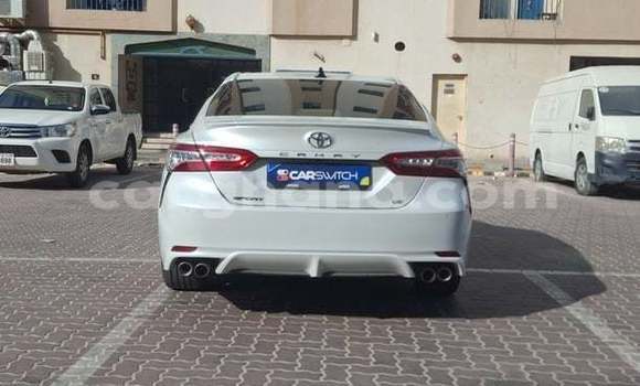 Buy Used Toyota Camry White Car in Accra in Greater Accra Buy Used Toyota Camry White Car in Accra in Greater Accra