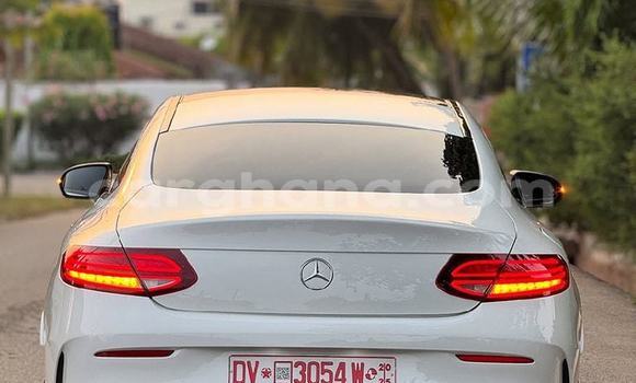 Buy Used Mercedes‒Benz C–Class White Car in Accra in Greater Accra Buy Used Mercedes‒Benz C–Class White Car in Accra in Greater Accra