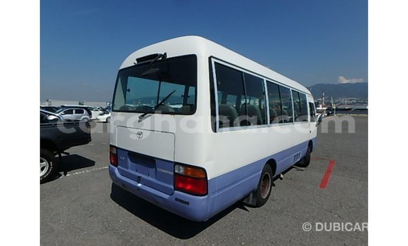 Ra Imported Toyota Coaster funfun Ọkọ̀ in Import - Dubai ni Ashanti Ra Imported Toyota Coaster funfun Ọkọ̀ in Import - Dubai ni Ashanti