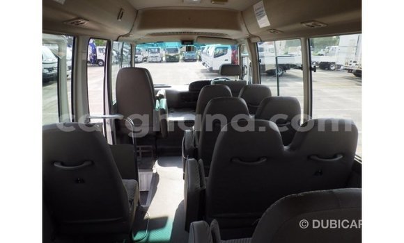 Ra Imported Toyota Coaster funfun Ọkọ̀ in Import - Dubai ni Ashanti Ra Imported Toyota Coaster funfun Ọkọ̀ in Import - Dubai ni Ashanti