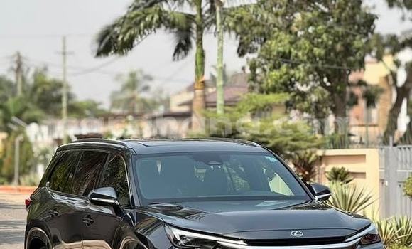 Ra Àlòkù Lexus LX Black Ọkọ̀ in Accra ni Greater Accra Ra Àlòkù Lexus LX Black Ọkọ̀ in Accra ni Greater Accra
