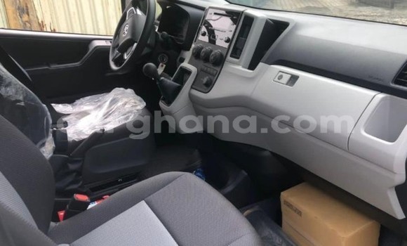 Buy Used Toyota Hiace White Car in Sekondi–Takoradi Metropolitan in Western Buy Used Toyota Hiace White Car in Sekondi–Takoradi Metropolitan in Western