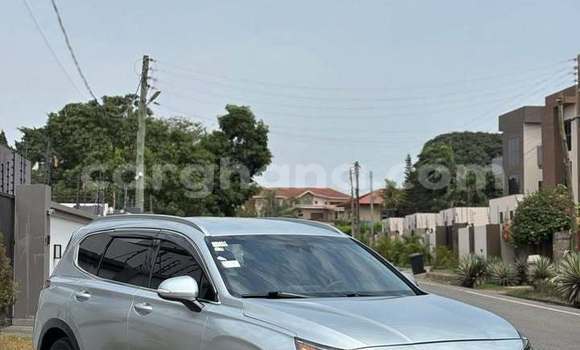 Ra Àlòkù Hyundai Santa Fe Miiran Ọkọ̀ in Accra ni Greater Accra Ra Àlòkù Hyundai Santa Fe Miiran Ọkọ̀ in Accra ni Greater Accra