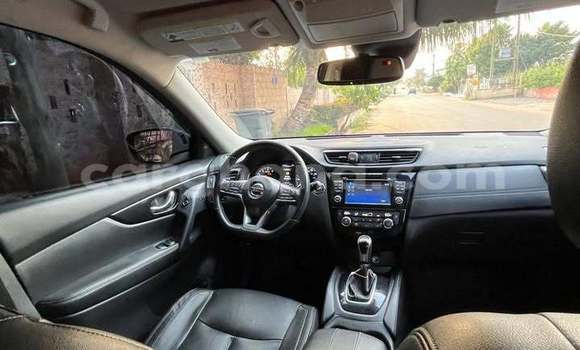 Ra Àlòkù Nissan Rogue Blue Ọkọ̀ in Accra ni Greater Accra Ra Àlòkù Nissan Rogue Blue Ọkọ̀ in Accra ni Greater Accra