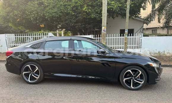 Ra Àlòkù Honda Accord Black Ọkọ̀ in Accra ni Greater Accra Ra Àlòkù Honda Accord Black Ọkọ̀ in Accra ni Greater Accra