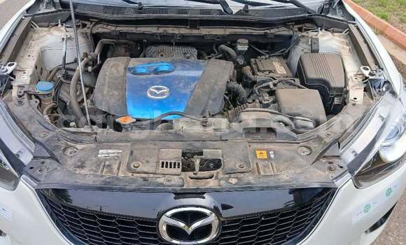 Ra Àlòkù Mazda CX-5 funfun Ọkọ̀ in Accra ni Greater Accra Ra Àlòkù Mazda CX-5 funfun Ọkọ̀ in Accra ni Greater Accra