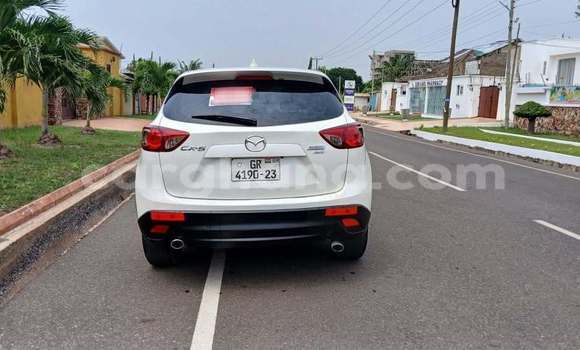 Ra Àlòkù Mazda CX-5 funfun Ọkọ̀ in Accra ni Greater Accra Ra Àlòkù Mazda CX-5 funfun Ọkọ̀ in Accra ni Greater Accra