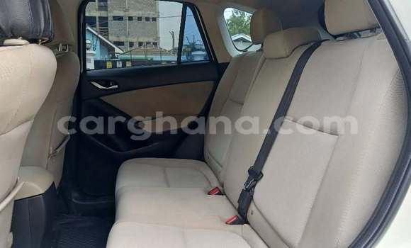 Ra Àlòkù Mazda CX-5 funfun Ọkọ̀ in Accra ni Greater Accra Ra Àlòkù Mazda CX-5 funfun Ọkọ̀ in Accra ni Greater Accra