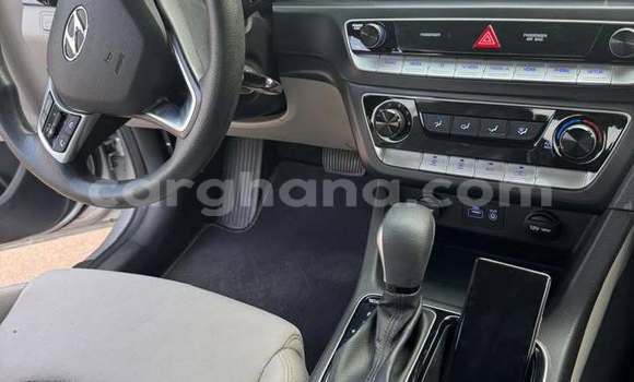Ra Àlòkù Hyundai Santa Fe Miiran Ọkọ̀ in Accra ni Greater Accra Ra Àlòkù Hyundai Santa Fe Miiran Ọkọ̀ in Accra ni Greater Accra