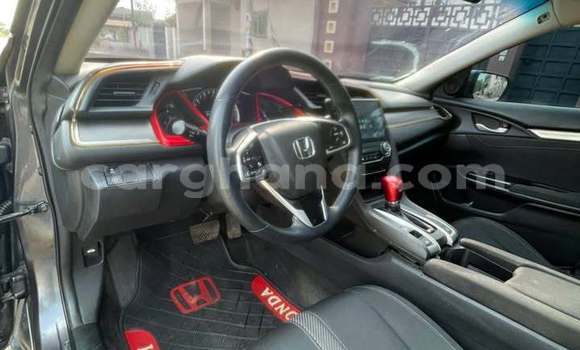 Ra Àlòkù Hyundai Santa Fe Miiran Ọkọ̀ in Accra ni Greater Accra Ra Àlòkù Hyundai Santa Fe Miiran Ọkọ̀ in Accra ni Greater Accra