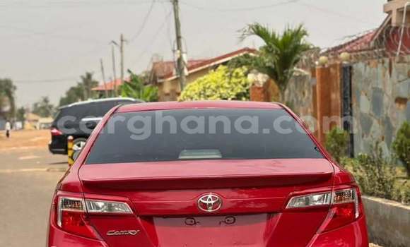 Ra Àlòkù Mercedes‒Benz E–Class Red Ọkọ̀ in Accra ni Greater Accra Ra Àlòkù Mercedes‒Benz E–Class Red Ọkọ̀ in Accra ni Greater Accra