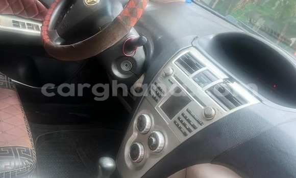 Ra Àlòkù Toyota Belta Blue Ọkọ̀ in Accra ni Greater Accra Ra Àlòkù Toyota Belta Blue Ọkọ̀ in Accra ni Greater Accra