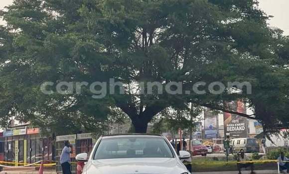 Buy Used Mercedes‒Benz C–Class White Car in Accra in Greater Accra