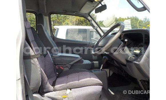 Buy Import Toyota Hiace White Car in Import - Dubai in Ashanti Buy Import Toyota Hiace White Car in Import - Dubai in Ashanti