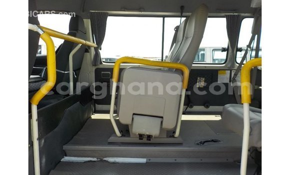 Buy Import Toyota Hiace White Car in Import - Dubai in Ashanti Buy Import Toyota Hiace White Car in Import - Dubai in Ashanti