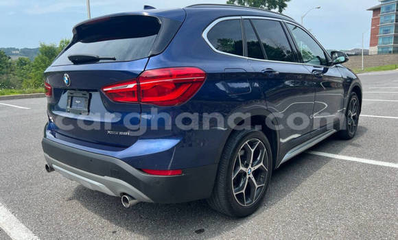 Ra Àlòkù BMW X1 Blue Ọkọ̀ in Accra ni Greater Accra Ra Àlòkù BMW X1 Blue Ọkọ̀ in Accra ni Greater Accra