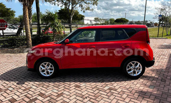 Ra Àlòkù Kia Soul Red Ọkọ̀ in Kumasi ni Ashanti