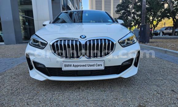 Buy Used BMW 1-Series White Car in Accra in Greater Accra Buy Used BMW 1-Series White Car in Accra in Greater Accra