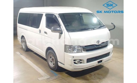 Sayi Imported Toyota Hiace White Mota in Import - Dubai a Ashanti Sayi Imported Toyota Hiace White Mota in Import - Dubai a Ashanti