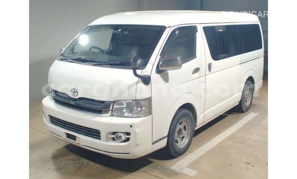 Sayi Imported Toyota Hiace White Mota in Import - Dubai a Ashanti Sayi Imported Toyota Hiace White Mota in Import - Dubai a Ashanti