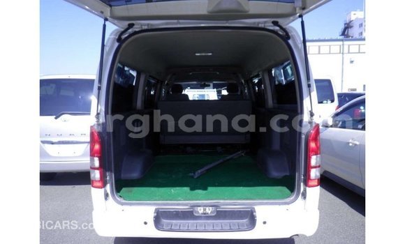 Sayi Imported Toyota Hiace White Mota in Import - Dubai a Ashanti Sayi Imported Toyota Hiace White Mota in Import - Dubai a Ashanti