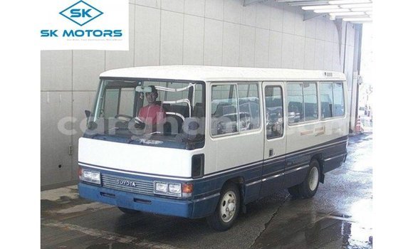 Buy Import Toyota Coaster White Car in Import - Dubai in Ashanti Buy Import Toyota Coaster White Car in Import - Dubai in Ashanti