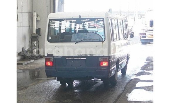 Buy Import Toyota Coaster White Car in Import - Dubai in Ashanti Buy Import Toyota Coaster White Car in Import - Dubai in Ashanti