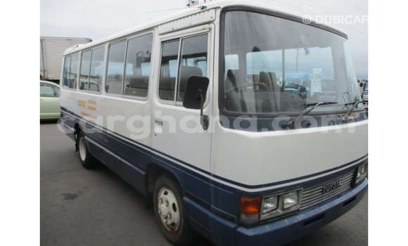 Buy Import Toyota Coaster White Car in Import - Dubai in Ashanti Buy Import Toyota Coaster White Car in Import - Dubai in Ashanti