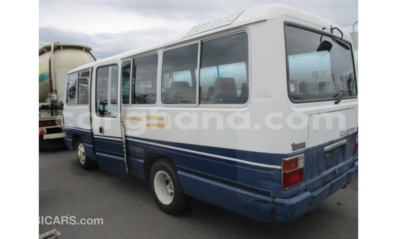 Buy Import Toyota Coaster White Car in Import - Dubai in Ashanti Buy Import Toyota Coaster White Car in Import - Dubai in Ashanti