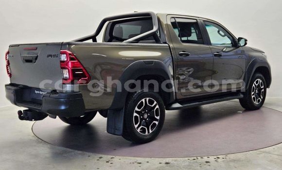 Sayi Na hannu Toyota Hilux Green Mota in Tema a Greater Accra Sayi Na hannu Toyota Hilux Green Mota in Tema a Greater Accra