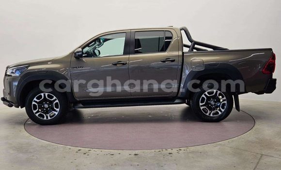 Sayi Na hannu Toyota Hilux Green Mota in Tema a Greater Accra Sayi Na hannu Toyota Hilux Green Mota in Tema a Greater Accra