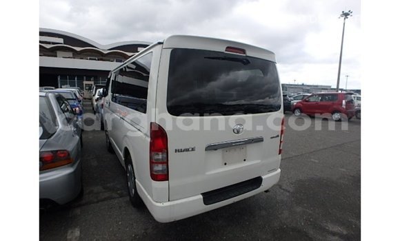 Ra Imported Toyota Hiace funfun Ọkọ̀ in Import - Dubai ni Ashanti Ra Imported Toyota Hiace funfun Ọkọ̀ in Import - Dubai ni Ashanti