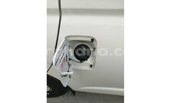 Buy Import Toyota Hiace White Car in Import - Dubai in Ashanti Buy Import Toyota Hiace White Car in Import - Dubai in Ashanti