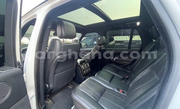Sayi Na hannu Land Rover Range Rover Vogue White Mota in Accra a Greater Accra Sayi Na hannu Land Rover Range Rover Vogue White Mota in Accra a Greater Accra