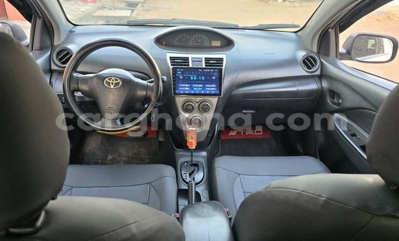 Sayi Na hannu Toyota Yaris White Mota in Accra a Greater Accra Sayi Na hannu Toyota Yaris White Mota in Accra a Greater Accra